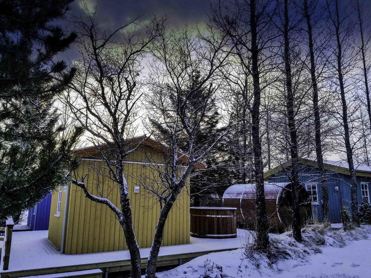 Backyard Village Hveragerdi Eksteriør bilde